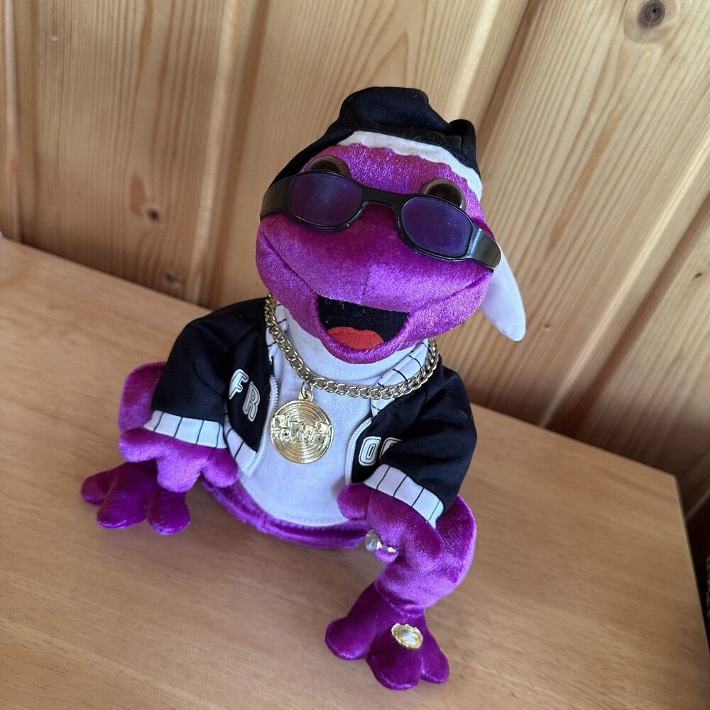 Gemmy Frogz Hip Hop Purple Rapping Frog Animated Plush In Da Club 2005